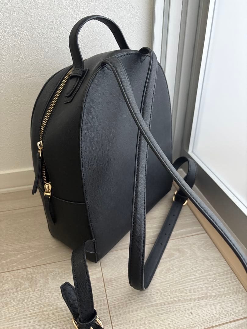 [美品]トリーバーチ　ブラックアーチ型リュック