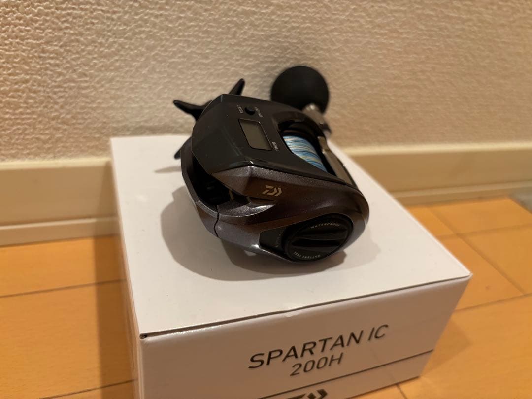 DAIWA スパルタン IC 200H （糸付き）