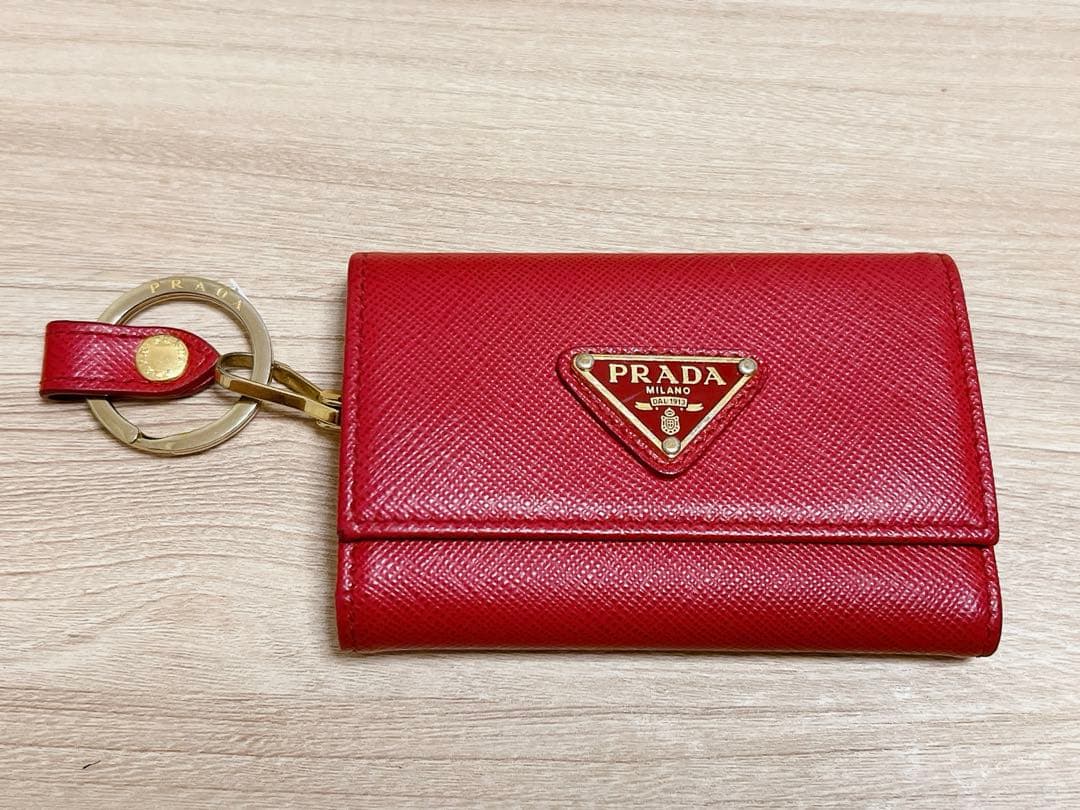 PRADA★キーケース【未使用級】