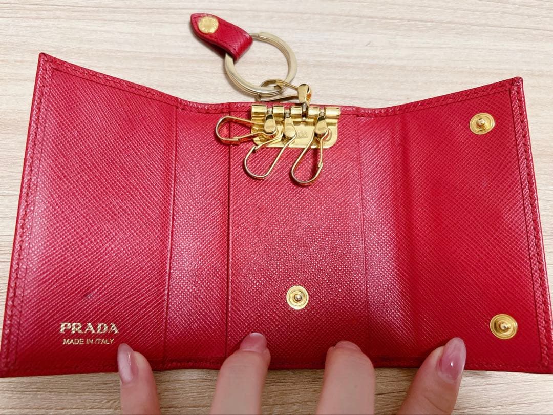 PRADA★キーケース【未使用級】