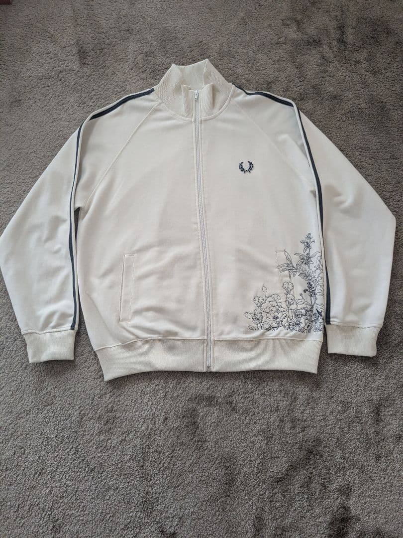 フレッドペリー 花柄刺繍 FRED PERRY トラックジャケット
