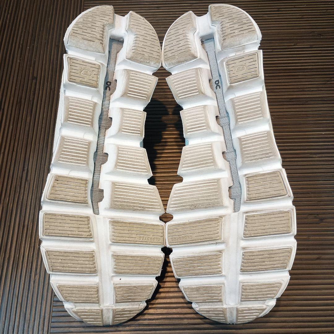 ON オン クラウド5 白 24.5センチ