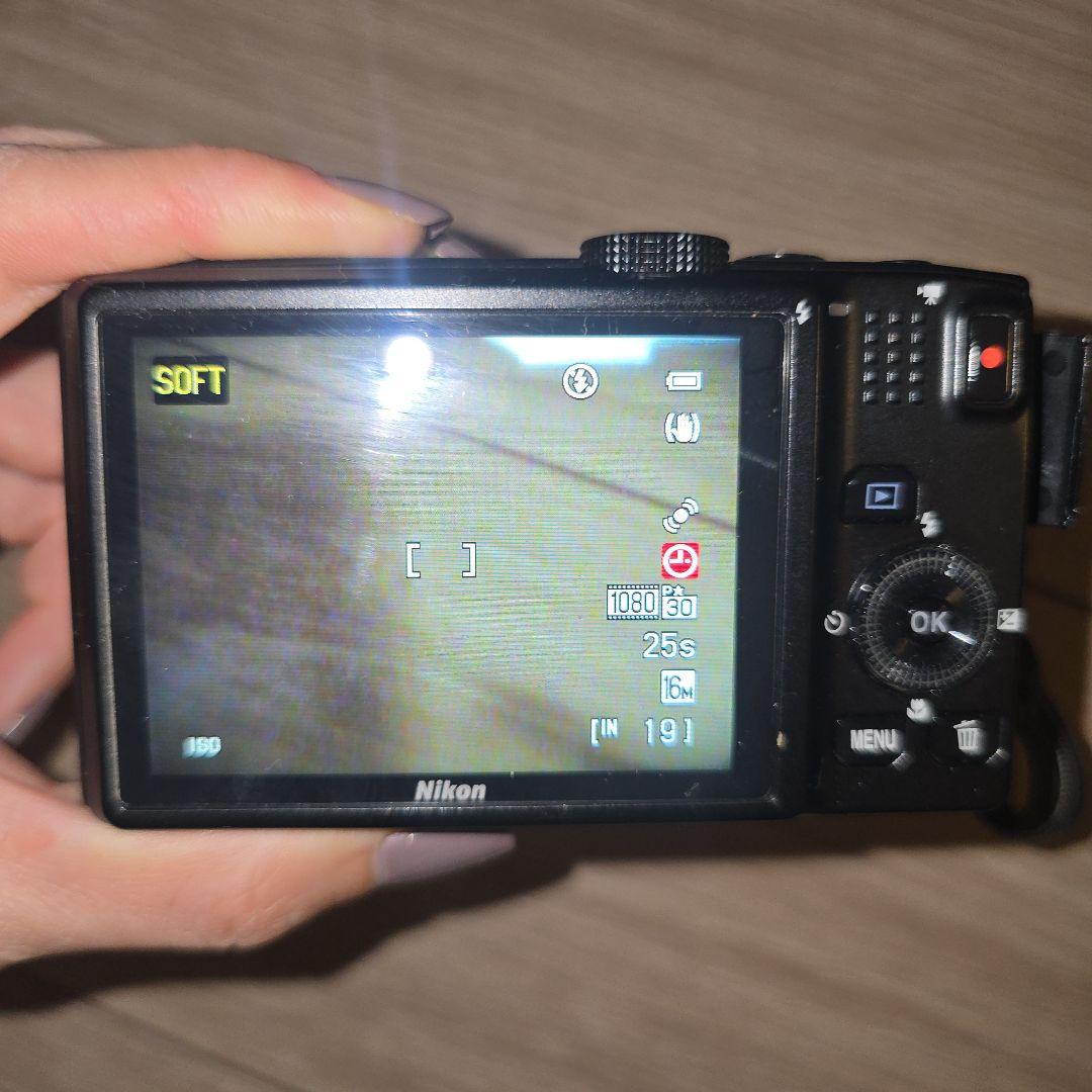 Nikon COOLPIX S8200 デジタルカメラ