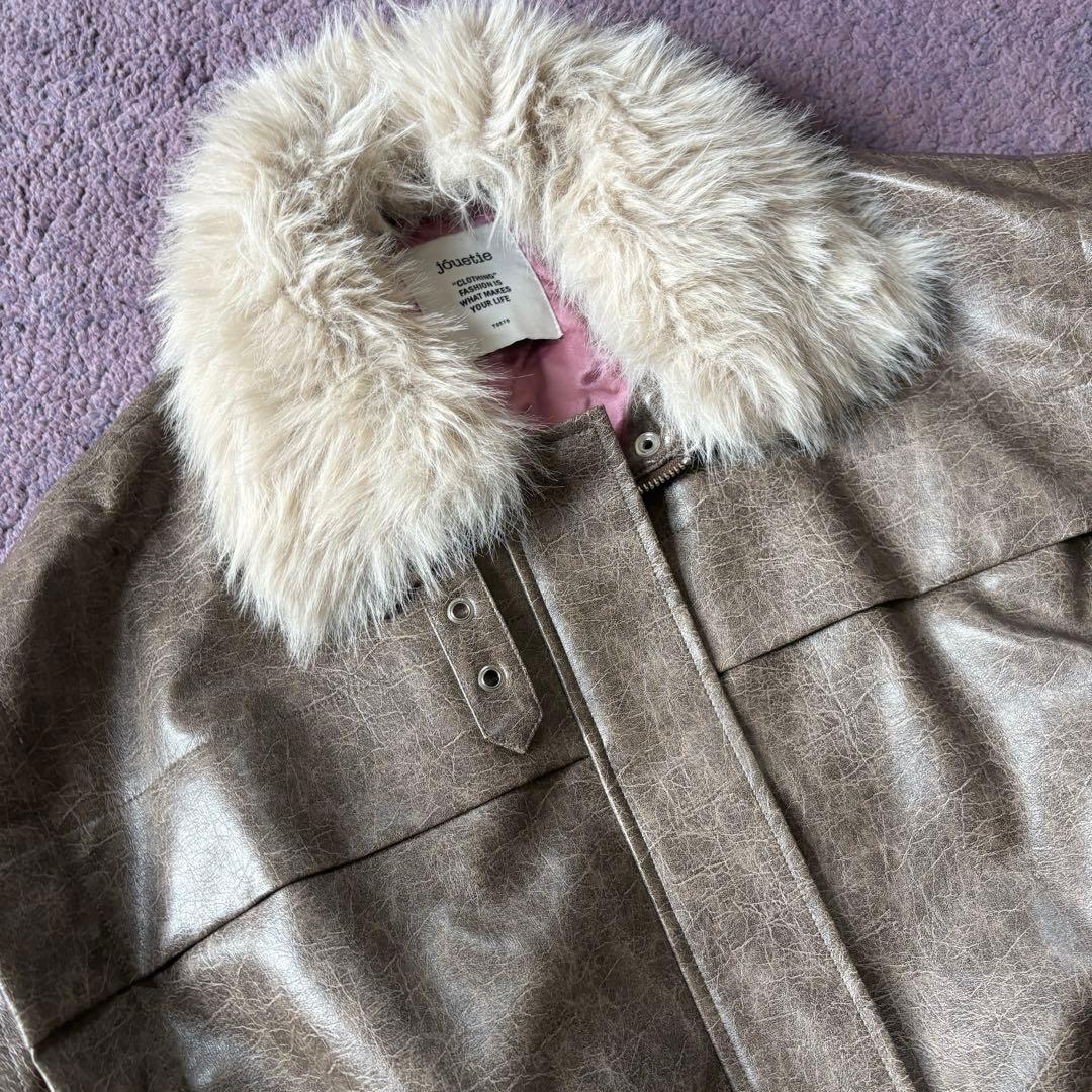 Jouetie ファーカラーボンバージャケット