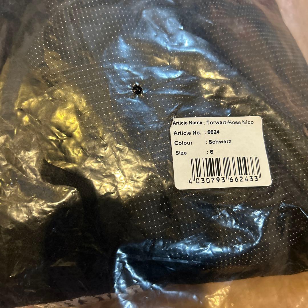 Sサイズ　DERBYSTAR ゴールキーパー　パンツ　サッカー　GK 新品