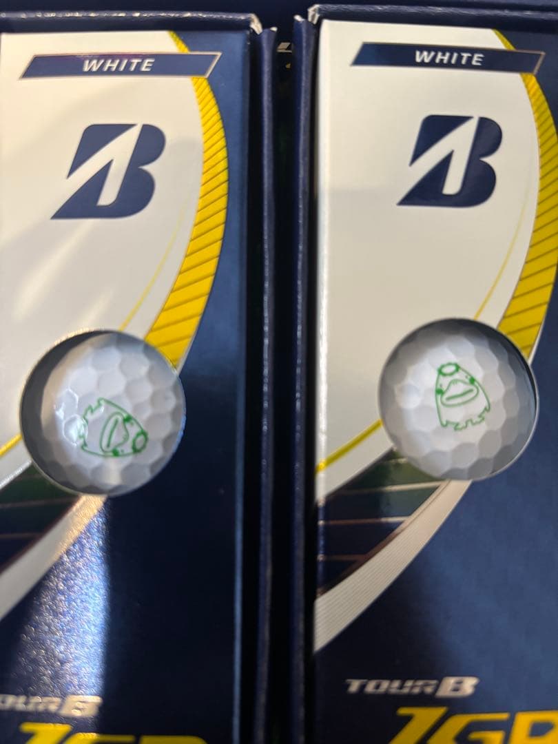 ブリヂストン　ツアーB JGR 3ダース(ホワイト2イエロー1)