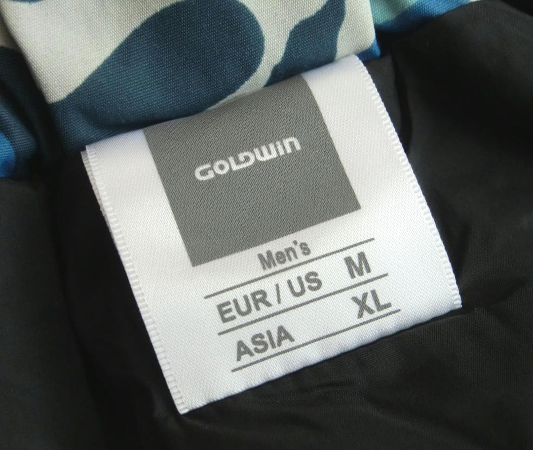 ■■11月限定■送料無料■GOLDWIN■男性用スキーウエア上下■XL■迷彩■■