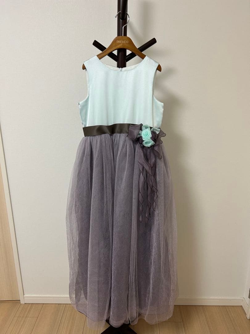 DRESCCO ミント×チャコールグレーフラワーコサージュロングドレス　150