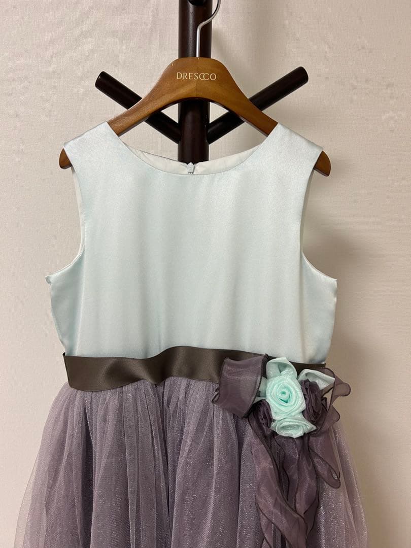 DRESCCO ミント×チャコールグレーフラワーコサージュロングドレス　150