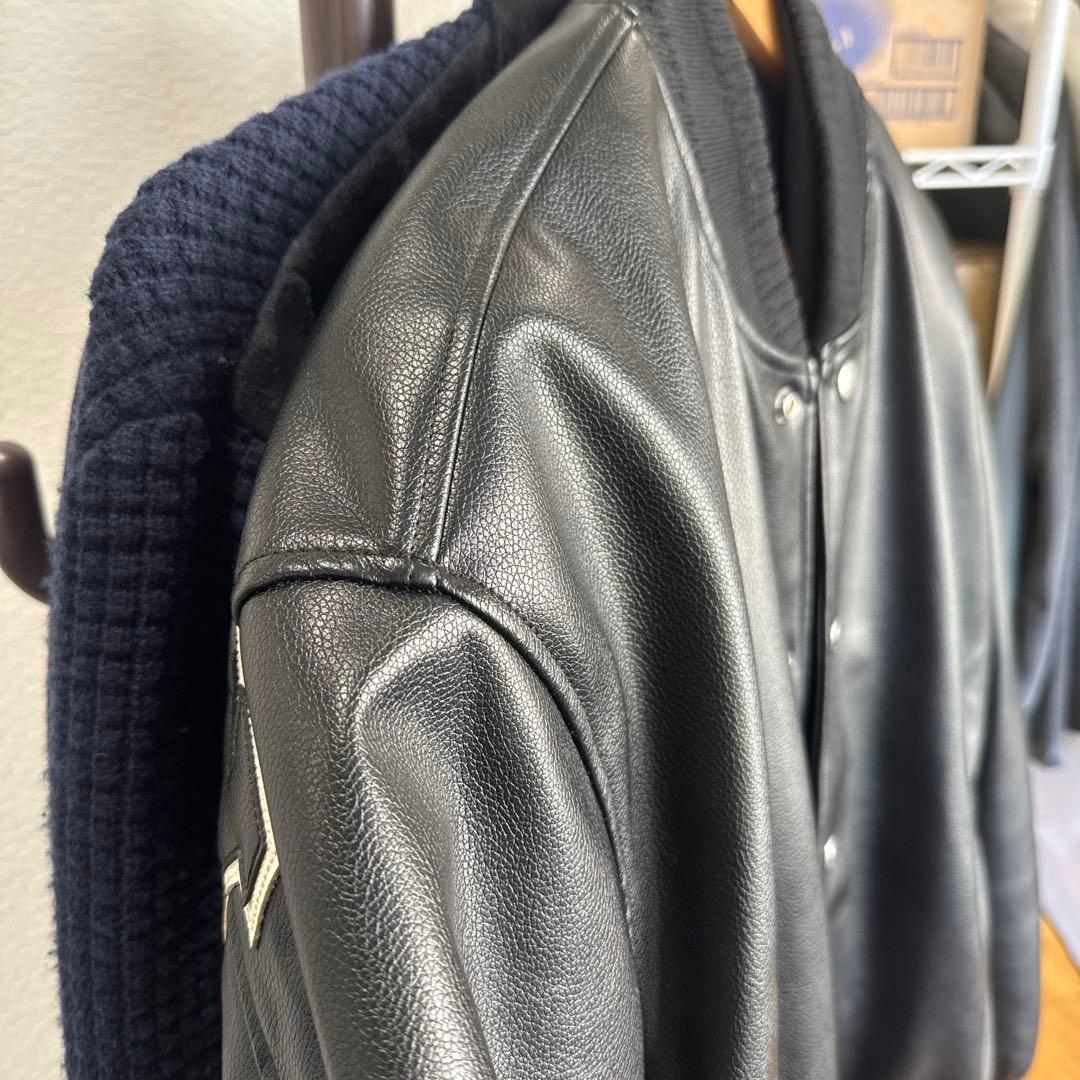 正規品GIVENCHY スタジャン ブラック希少品、美品