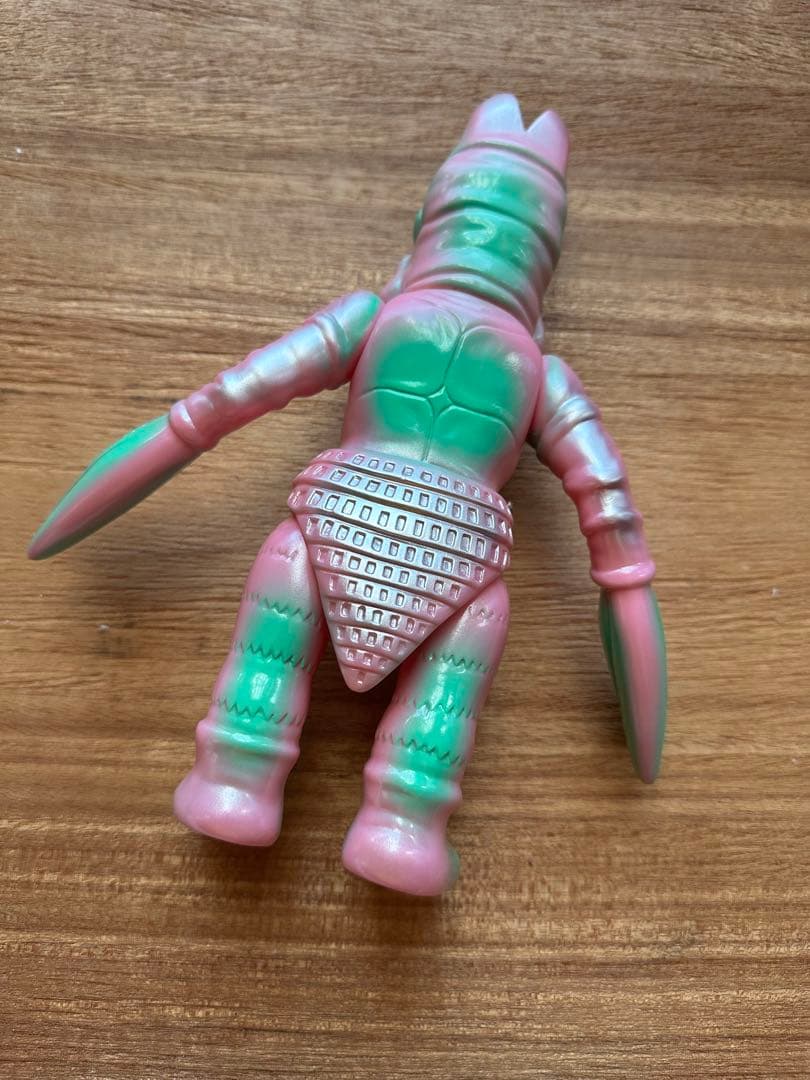 怪獣郷 ガボラ 蓄光 ピンク やまなや ソフビ マーミット 未開封 Yahoo