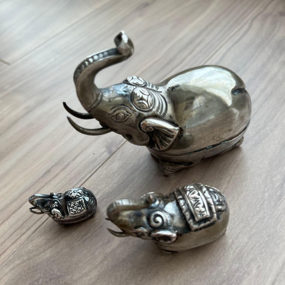 希少レア純銀90.0 重さ63ｇ　象小物入れ　装飾品置物　アジアン