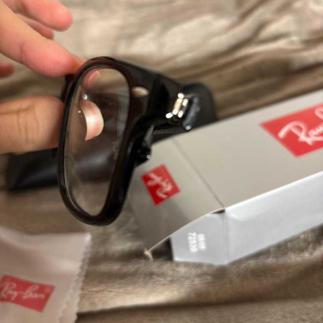 Ray-Ban RB2132 ブラックサングラス