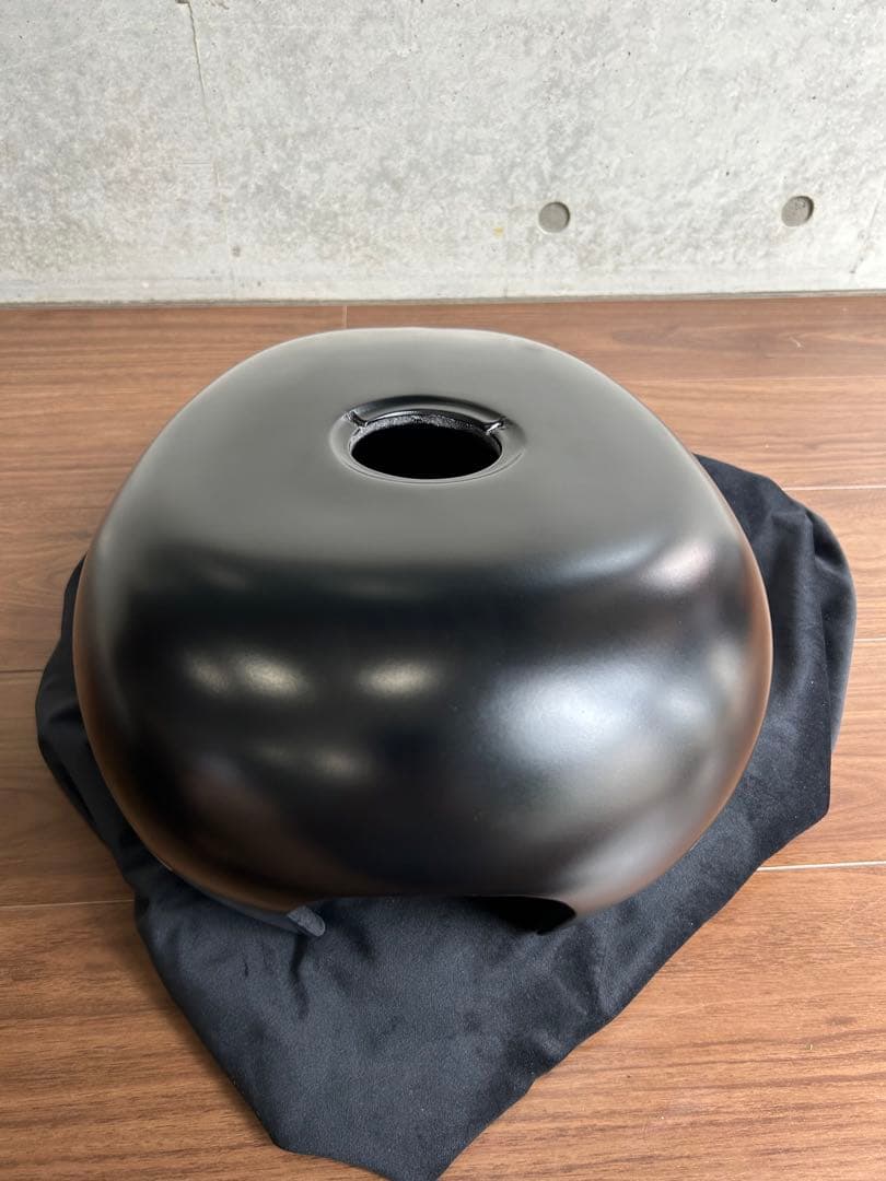 サイモンカスタム社製タンクカバーXL883N / XL1200NS など - メルカリ