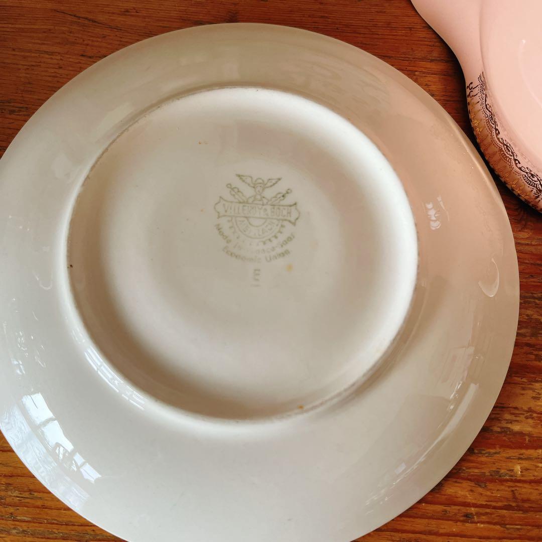 kanako ビレロイボッホ　可愛いベビーピンクのソースポット