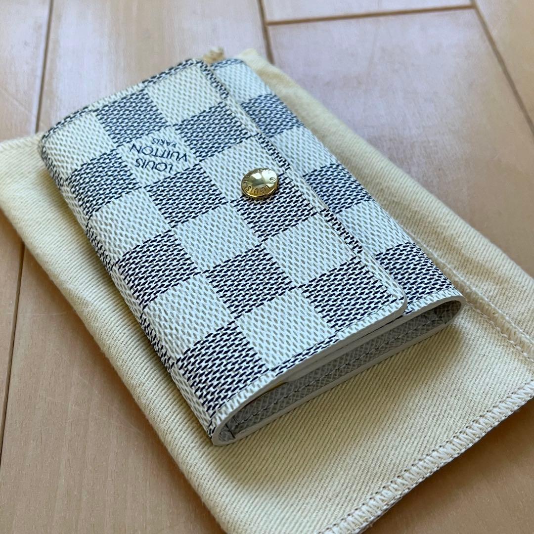 ルイヴィトン ダミエアズール キーケース 6本用