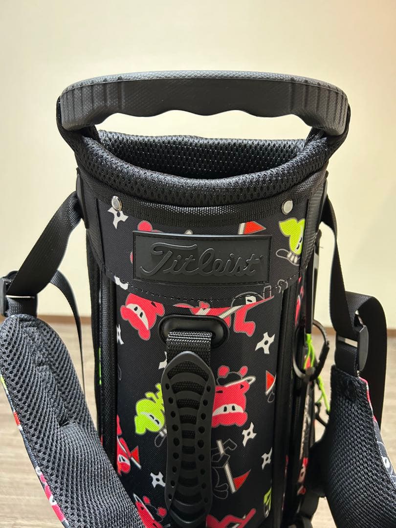 スタンド式キャディバック　『ワサビ戦士』カラーデザイン　パターカバープレゼント付