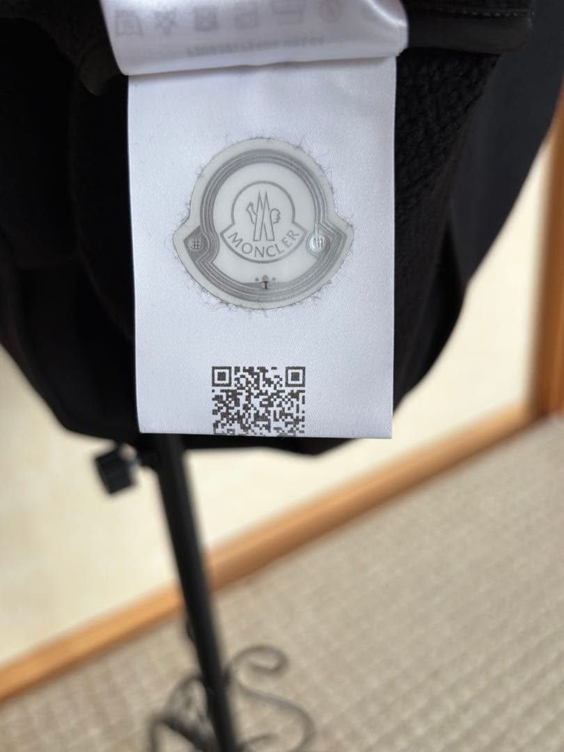 【最終値下げ】MONCLER 黒スウェットロングワンピース・フード付き　M