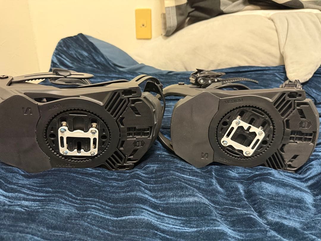 SALOMON スノーボードビンディング ブラック