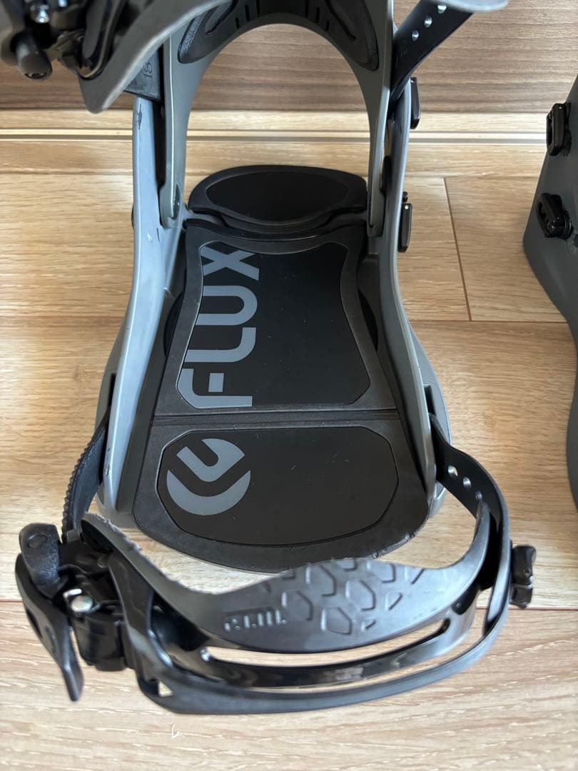 FLUX XF Mサイズ　20-21モデル　ジョンジャクソンモデル　フラックス