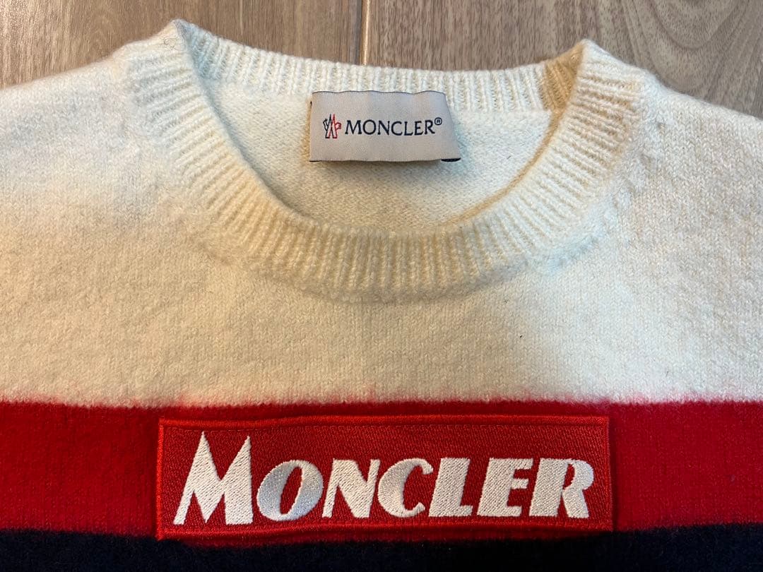 Moncler クルーネックニットセーター