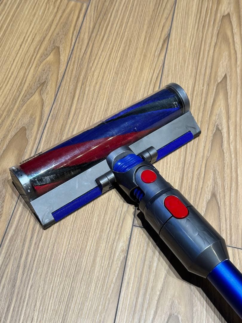 Dyson V8 slim fluffy コードレス掃除機