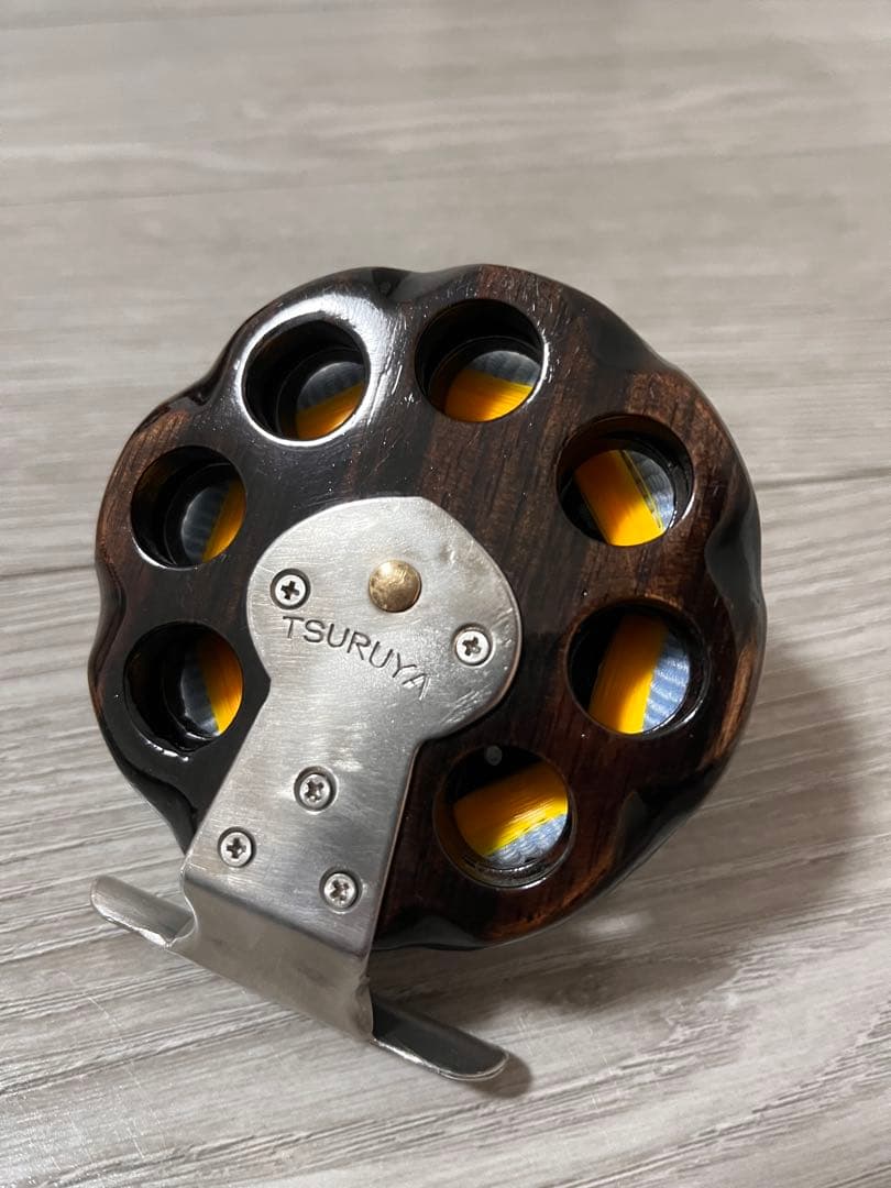 TSURUYA 縞黒檀　ヘチリール　横浜　黒鯛