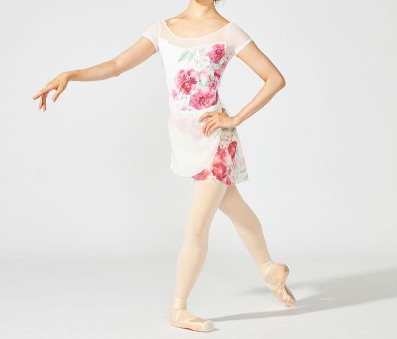 チャコット　永久メイ　レオタード　キャップスリーブ