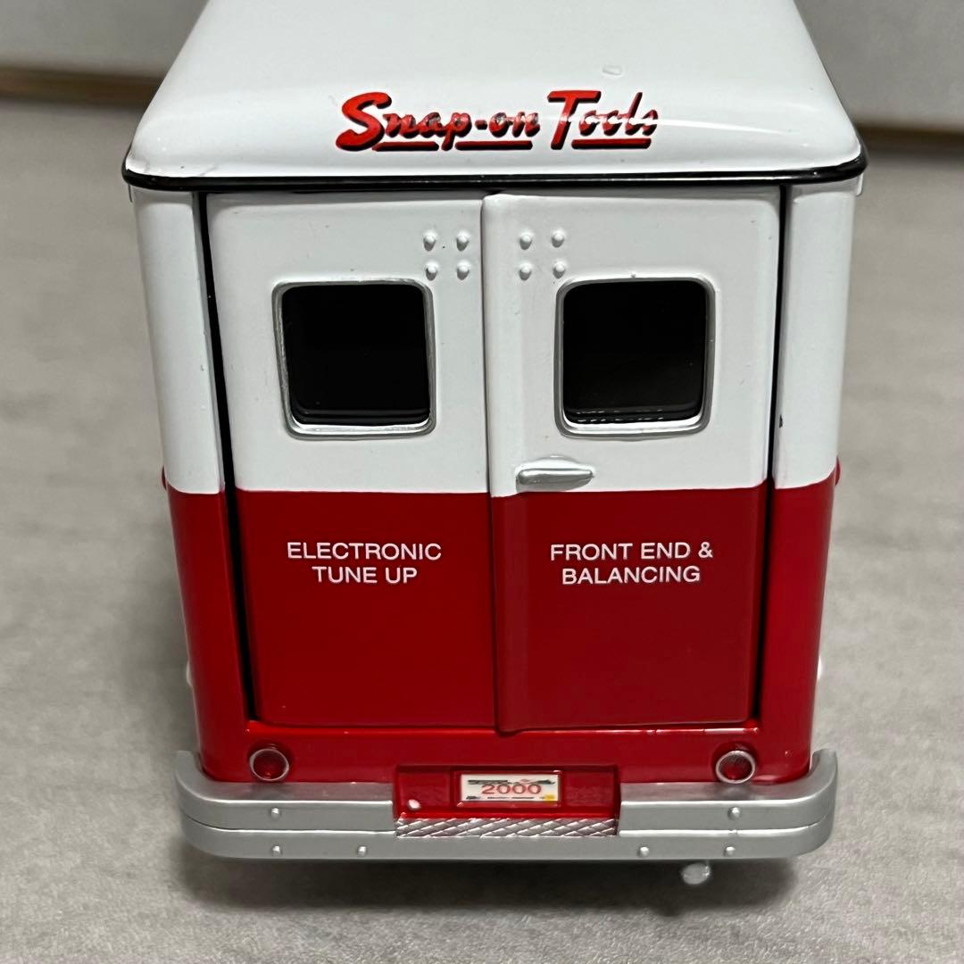 スナップオン nap-on 1/34 1961 Divco Step Van - メルカリ