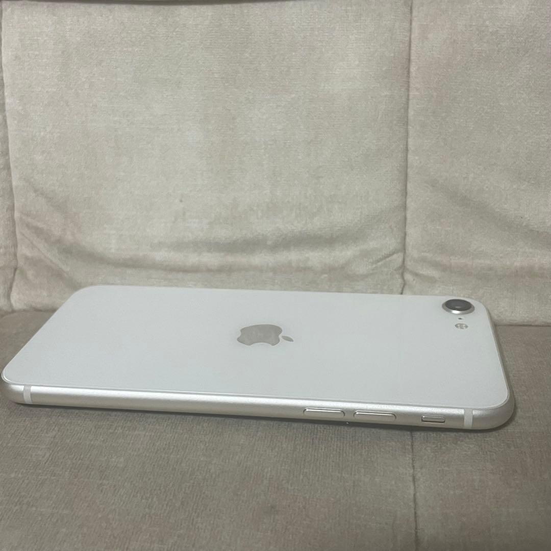<バッテリー100> Apple iPhone SE3 64GB スターライト