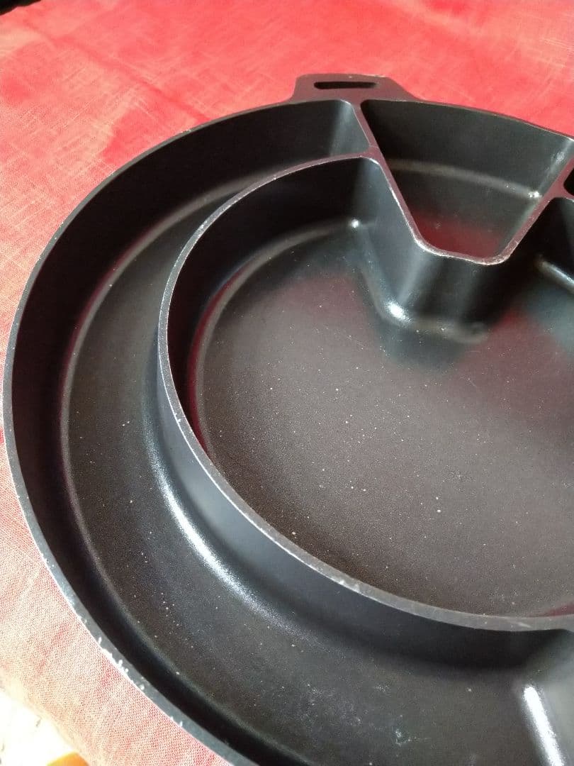 ♥再ブーム大人気【本場韓国・高級鉄鍋】チーズタッカルビ・サムギョプサル ⬛２鍋