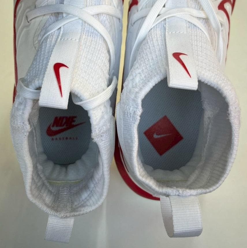 新品 ナイキ アルファハラチ NXT MCM ホワイトレッド 28.0cm