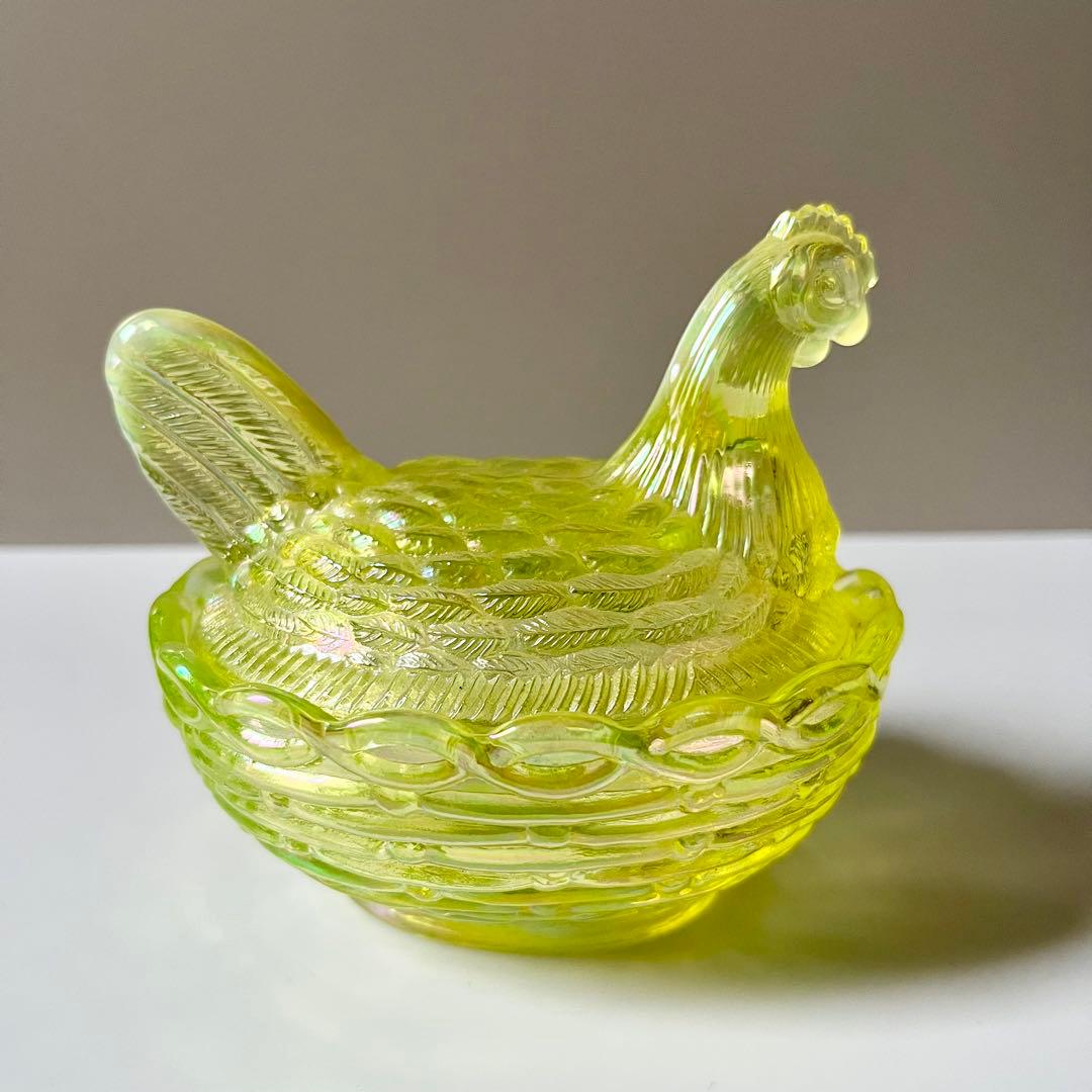 ウランガラス 鳥 小物入れ キャニスター 置物の通販はau PAY