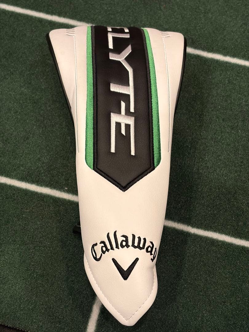 ELYTE ♦︎♦︎♦︎　ドライバー 9.0度　ヘッドカバー付き