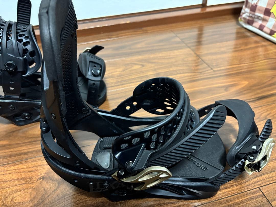 バートン　レクサ　スノーボードビンディング