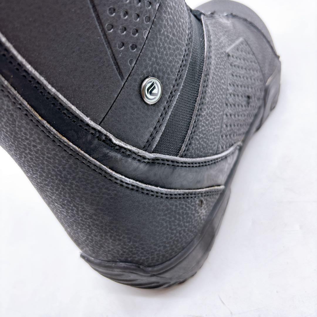 レディース スノボブーツ　 フロー HYKU COILER24.5cm ボア