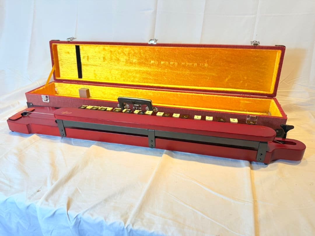 LYRISH 大正琴　ベース　lsb95　ライリッシュ　低音大正琴　エレキ大正琴