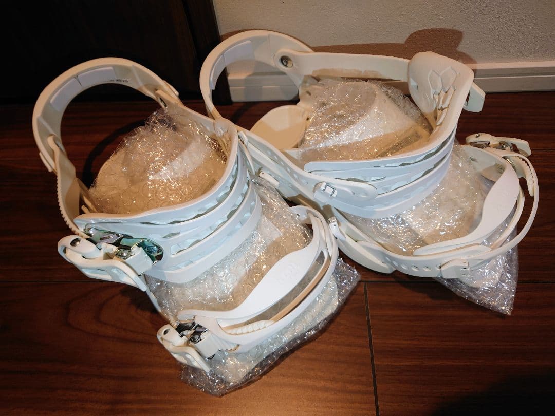 24-25 FLUX DS ホワイト M（未使用）スノーボードビンディング