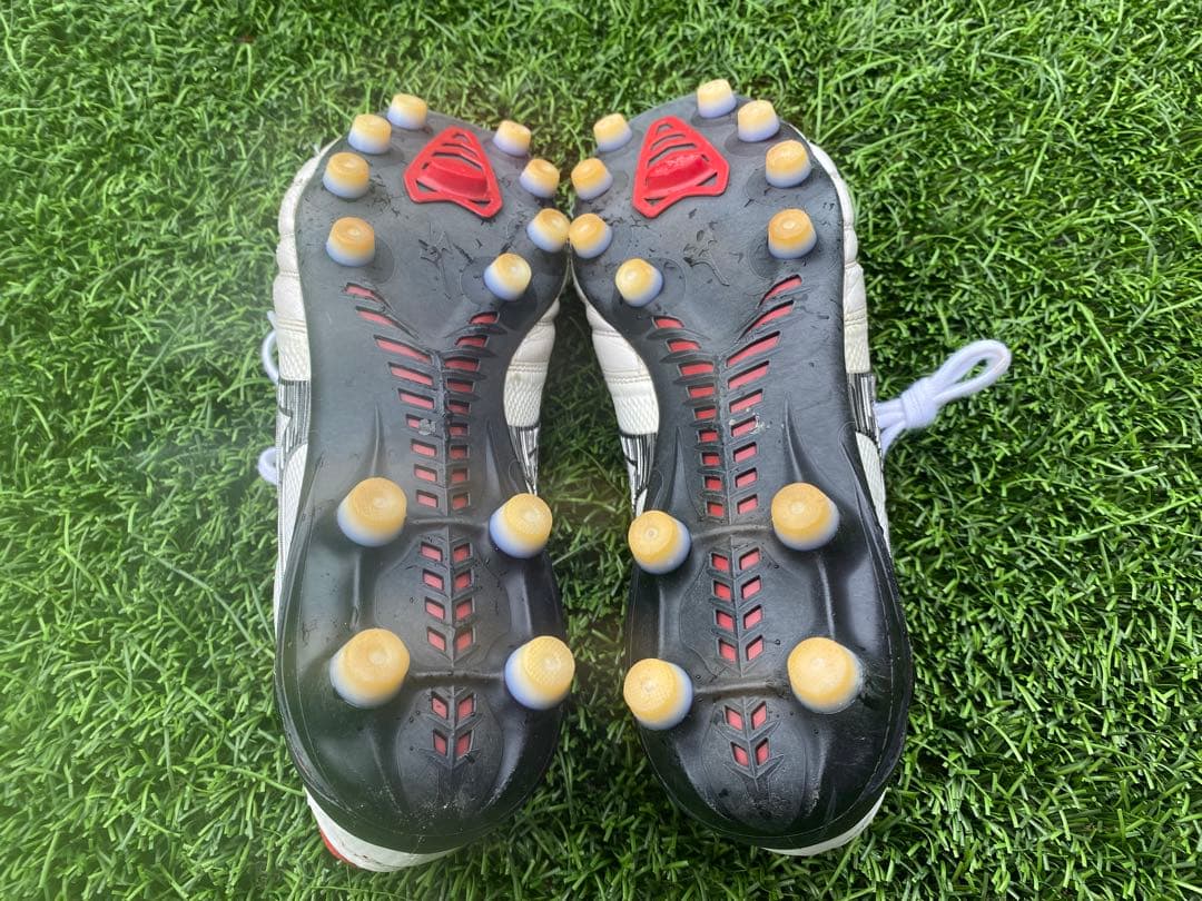 モレリアneo4 β 25.5cm