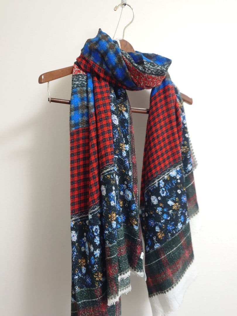 ファリエロ サルティ　Faliero Sarti　ストール　nonnative