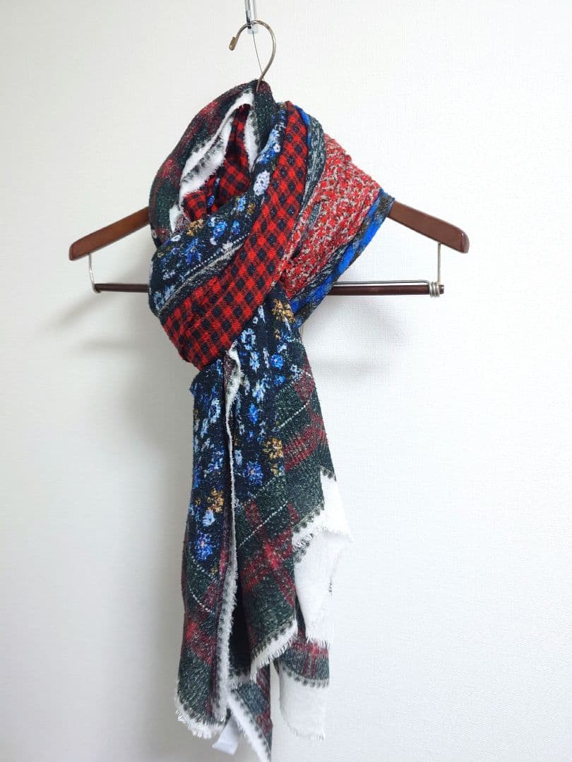 ファリエロ サルティ　Faliero Sarti　ストール　nonnative