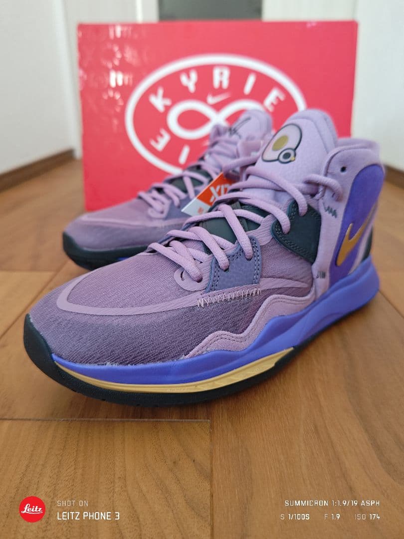 東京都渋谷区　 KYRIE INFINITI