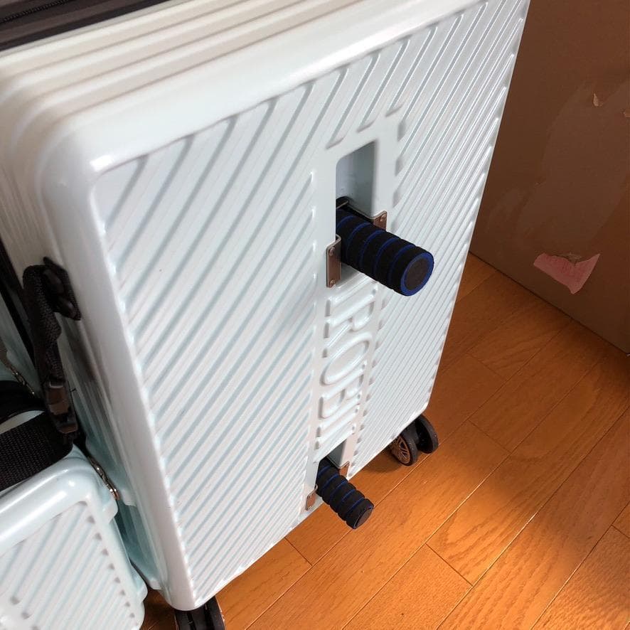 【新品】親子で楽しむ♪ 乗れるキャリーケース＆スーツケースセット