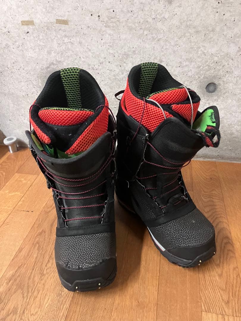 スノーボードブーツ(男性用) 黒/赤/緑　SLX