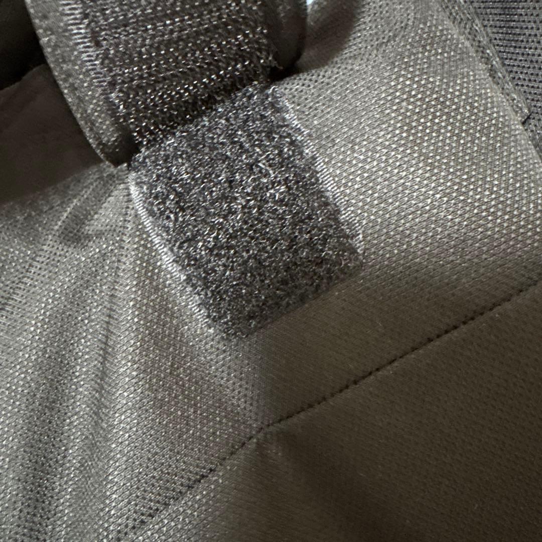 美品　Phenix キッズ　スキーウェア上下セット 150センチ　スノー