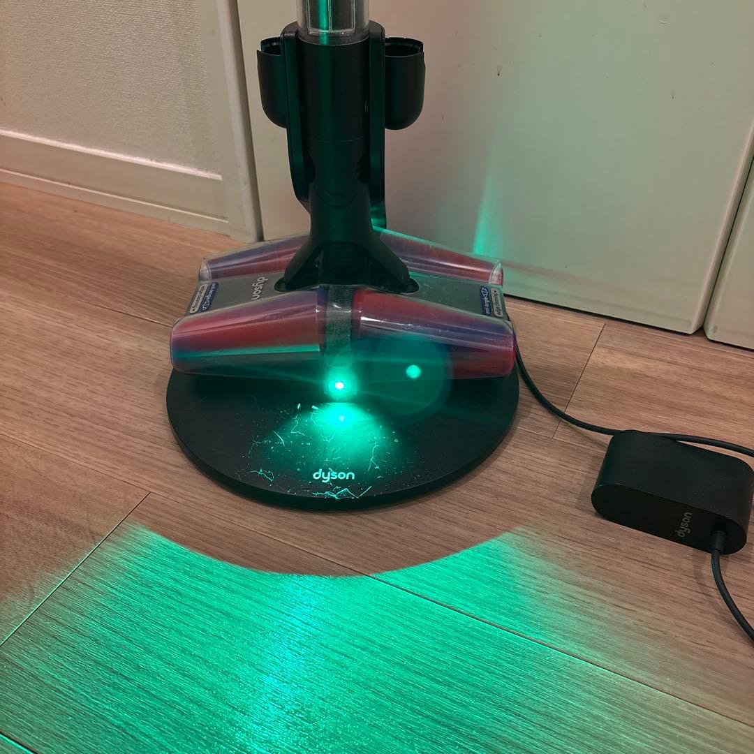 予備バッテリー付 DysonPencilVac Fluffycones SV50