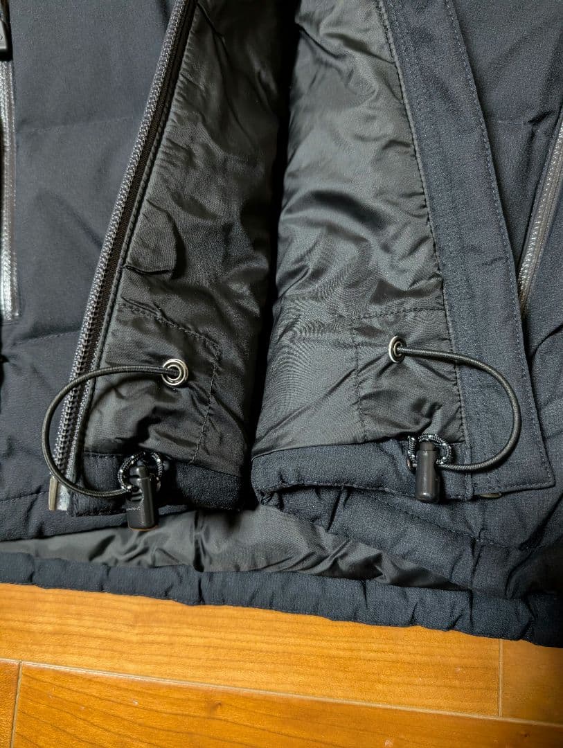 モンベル　パーマフロスト　ライトダウンパーカ　メンズS　ダウンジャケット