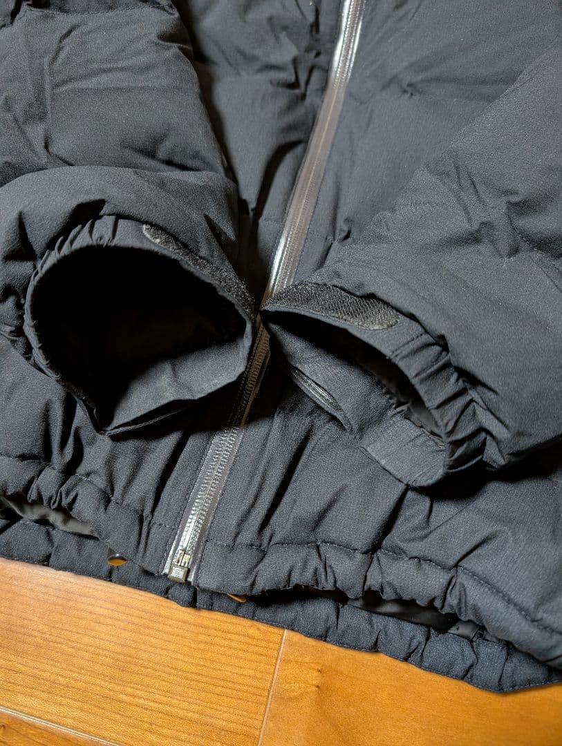 モンベル　パーマフロスト　ライトダウンパーカ　メンズS　ダウンジャケット