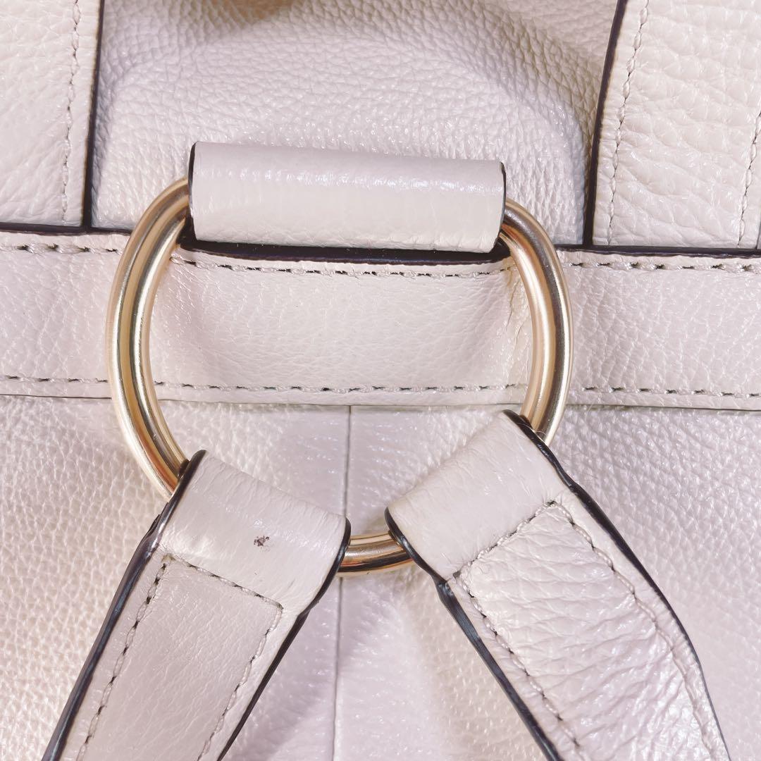 【美品】 COACH コーチリュック レザー ターンロック ホワイト