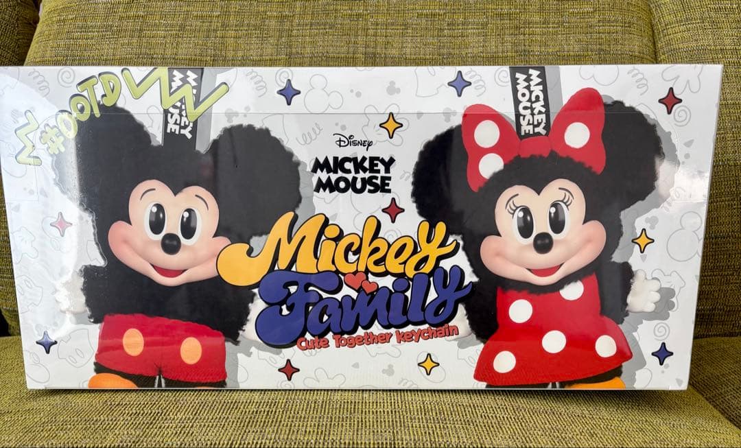 【新品】国内完売POPMARTディズニーキーチェーンアソートBOX（８個入） ♡国内完売POPMARTディズニーぬいぐるみキーチェーンアソートBOX（8個